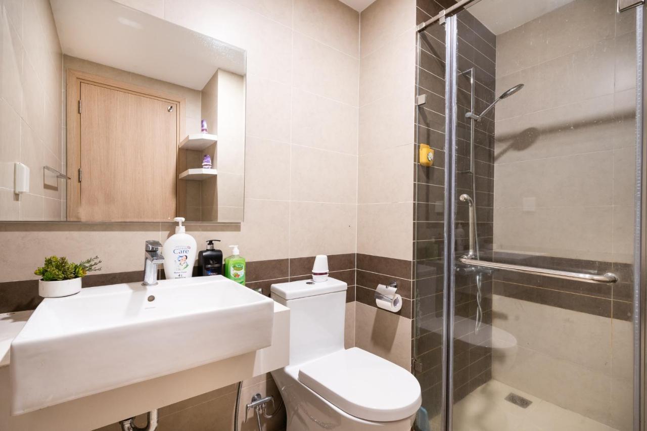 Oui! Oui! Saigon Apartment - Rivergate Residence Ho Chi Minh-stad Buitenkant foto